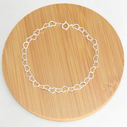 Heart Bracelet, Minimalist Layering Chain, Charm & friendship bracelet, Gift