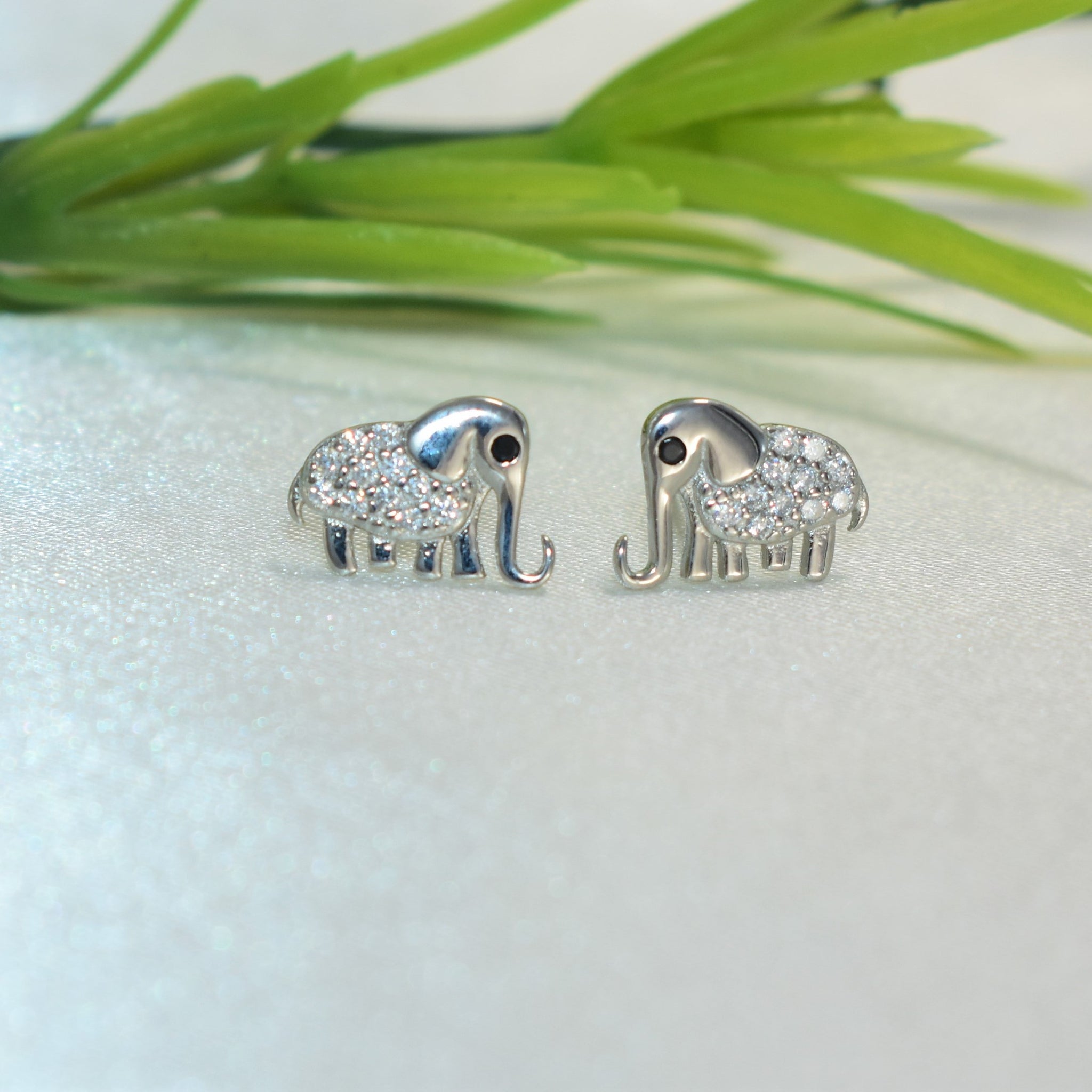 Elephant Earrings, 925 Plata Elephant Earrings, Dainty Lucky Studs, Gift For Her